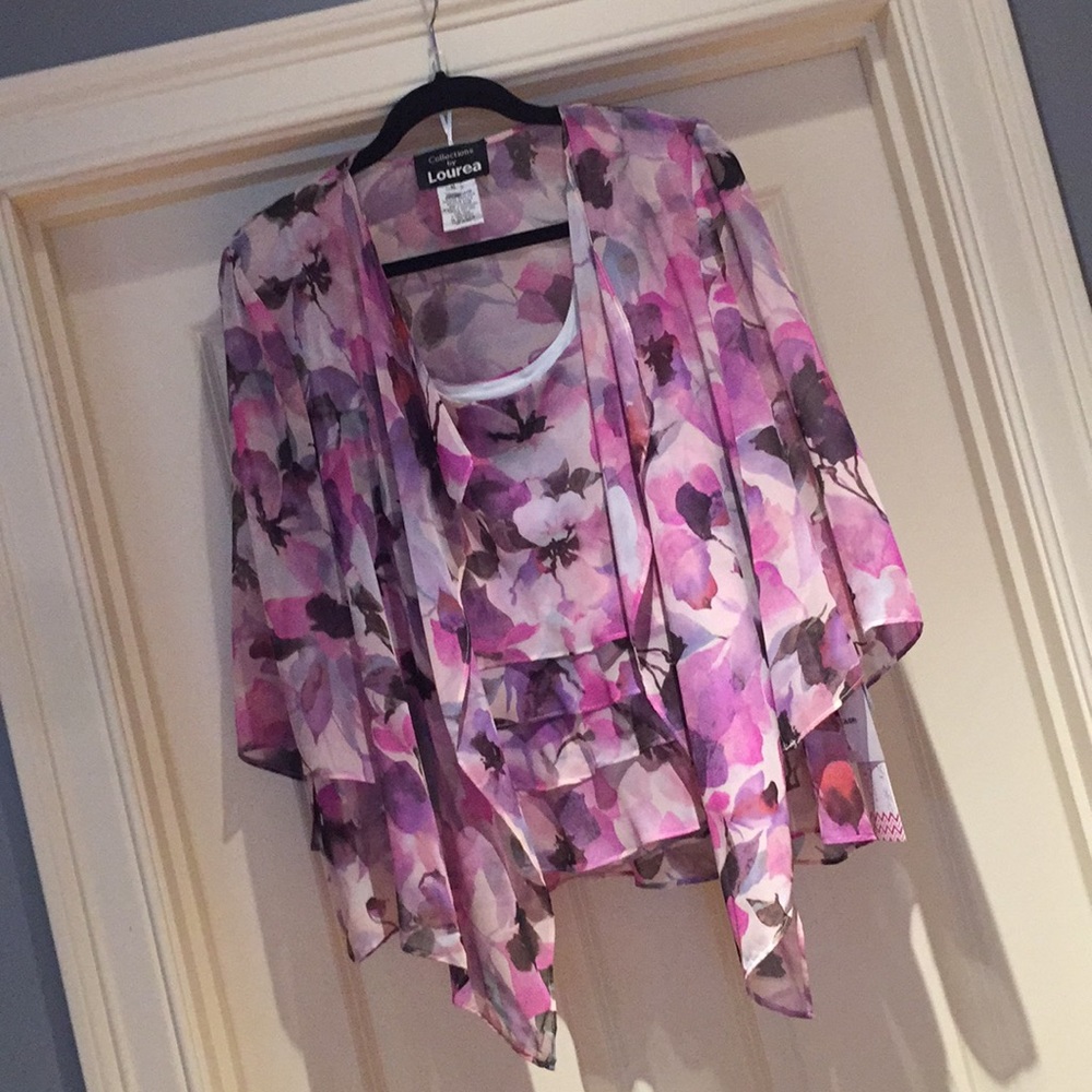 Ruffle top